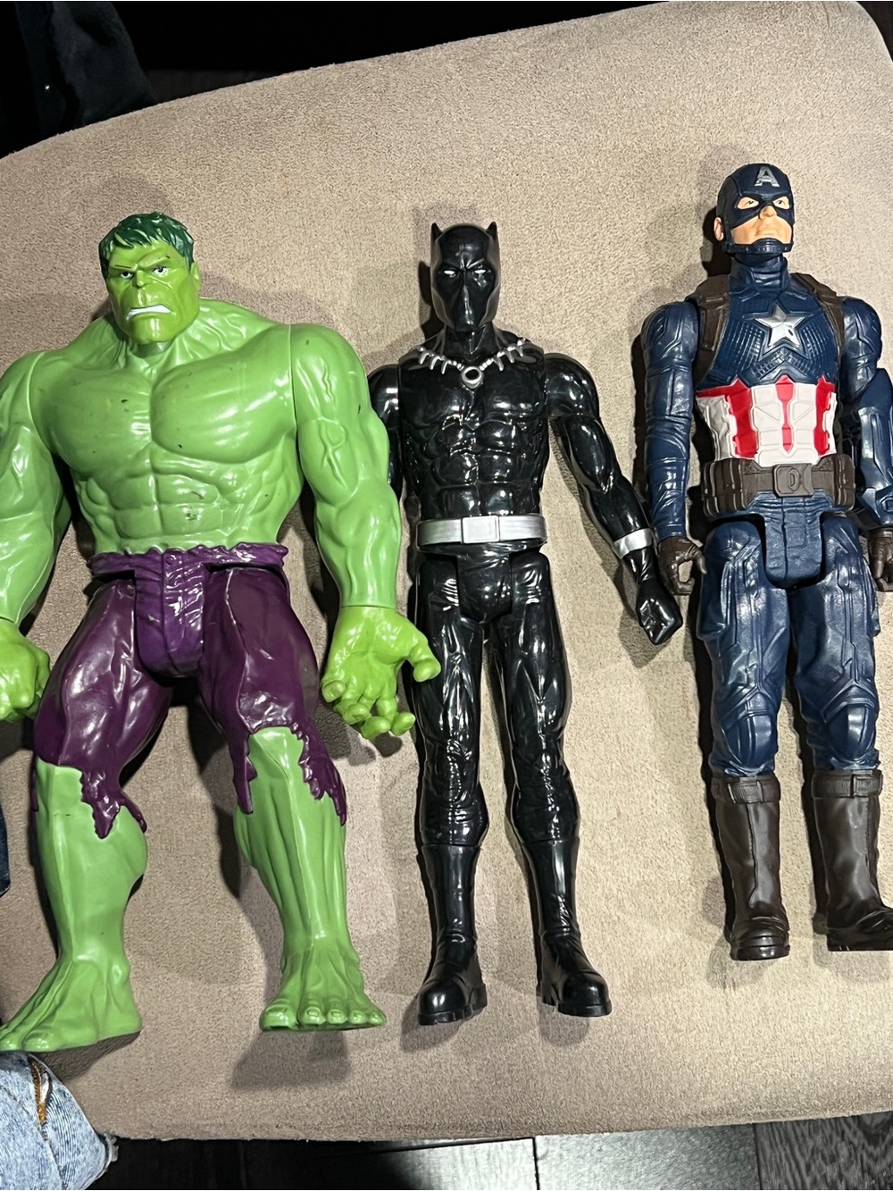 Marvel Avengers 12” titans Action Figures Hulk, Black Panther, Captain America